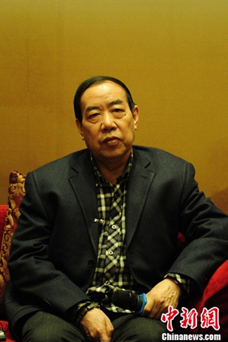 資料圖：賈平凹的新書《帶燈》在北京舉行發(fā)布會。<a target='_blank' >中新社</a>發(fā) 崔楠 攝